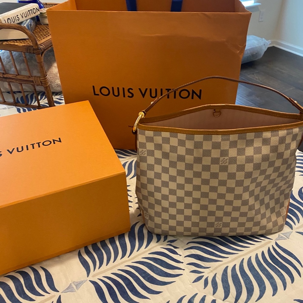 White/ pink checker Louis Vuitton bag. Medium